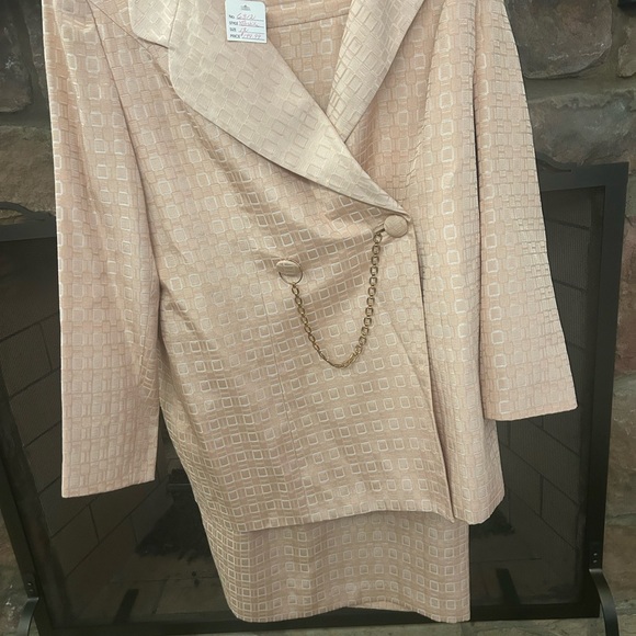 Moshita Couture Chic Beige Textured Blazer Dress